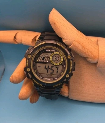 Nuevo Reloj de Cuarzo Armitron PRO Sport 48mm Negro Gris Digital Cronógrafo 40/8439 Foto 1 de 4