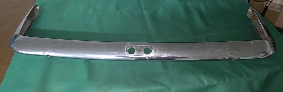 Paraurti Posteriore Fiat 850 Sport Coupè USATO  - Immagine 1 di 4