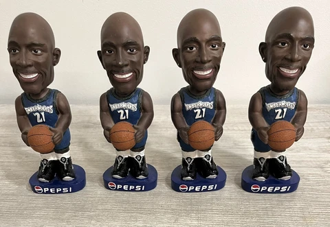 Lot of 4 Kevin Garnett Minnesota Timberwolves NBA (SGA)  Bobblehead Bobble 2E Cover