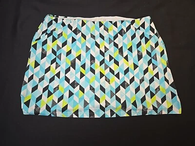 Pantalón corto 2XL cola etiqueta blanca. Bolsillos geométricos blancos para mujer nuevos Foto 1 de 4