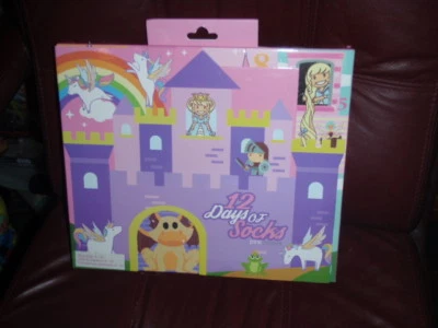 Niñas Rosa Galleta 12 Días de Calcetines UNICORNIO Calendario de Adviento NUEVO ZAPATO TALLA 4-10 Foto 1 de 2