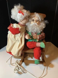 Animated 19" Christmas Love Santa & Mrs. Claus Rocking Chair Santa's Best 1993 - Picture 1 of 16
