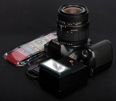Pentax Z-50P QD 35mm Film AF SLR + Sigma AF 28-80mm Asph Lens & AF200SA FlashKit - Image 1 of 4