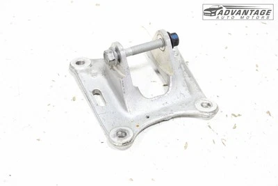 Chevrolet Malibu 2016-2025 tracción delantera trasera derecha brazo de control montaje OEM Foto 1 de 4