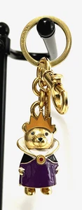Coach x Disney Evil Queen Bär Taschenanhänger Schlüsselanhänger Metall CC345 Neu ohne Etikett - Bild 1 von 13
