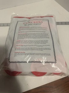 Checkers Game Set with Red and Black Pieces - Picture 1 of 6