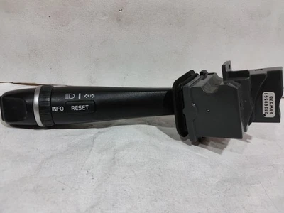 2007 to 2014 Volvo S60 V70 XC70 XC90 Turn Signal Directional Switch 31268561 - Image 1 of 4