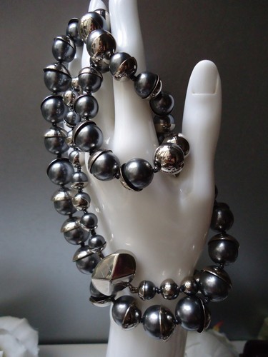 Collana Dior Tribal 90 cm Sublime Grigio Profondo Perla & Peltro Metallo Nuova In Scatola