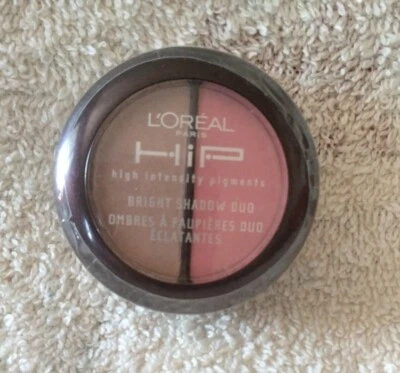 L'OREAL PARIS HIP HIGH INTENSITY PIGMENTS BRIGHT SHADOW DUO ADVENTUROUS 114 NIP - Image 1 of 4