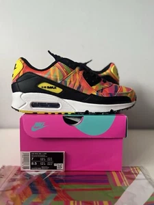 Nike Air Max 90 Familia Black White DJ4703-900 Size 7M/8.5W New Authentic - Picture 1 of 12