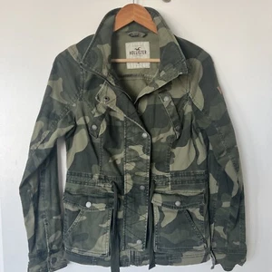 Hollister Zip Up Utility Green Camouflage Jacket Women's Medium Drawstring Waist - Picture 1 of 18