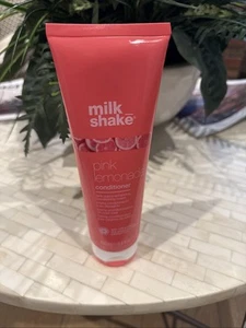 Milk Shake Pink Lemonade Light Hair Nourishing Conditioner 250 ml./8.4 fl.oz. - Picture 1 of 4