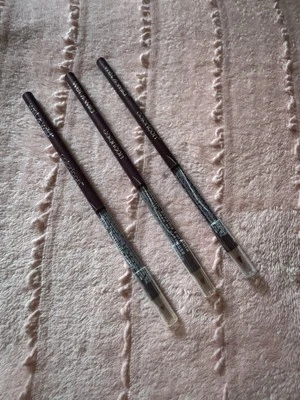 LOT OF 3 ~ Wet n Wild Color Icon Lipliner Pencil, # 717 Berry Red NEW Sealed! - Image 1 of 3