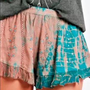 Anthropologie Raga Batik Viskose bestickt Spitze Boho kurze Shorts Größe M - Bild 1 von 8