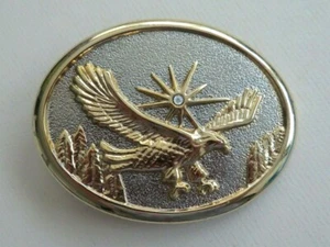 Gold- und silberfarbene fliegender Adler mit Strass Starburst Gürtelschnalle Vintage/Neu - Bild 1 von 2