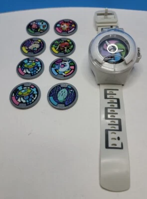 Reloj Hasbro Yo-Kai 2015 blanco con 7 discos. Foto 1 de 4