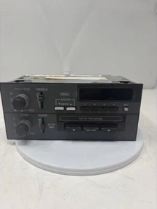 Radio de coche estéreo AM/FM/cassette GM Delco Electronics 16182701 - OEM original - Imagen 1 de 4