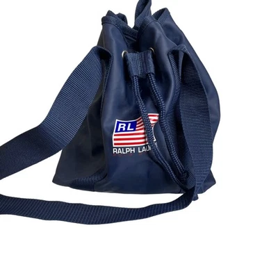 Bolso tipo cubo Ralph Lauren Polo deportivo azul marino con cordón Y2K años 90 Foto 1 de 4
