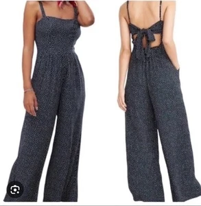 Abercrombie And Fitch Polka Dot Jumpsuit BNWT Size M Navy - Picture 1 of 3