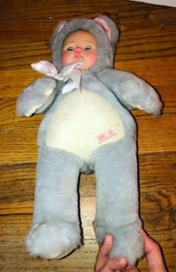 Madame Alexander Hug Me Kitty Plush Soft Silver Gray Toy Vintage 14" - Picture 1 of 2