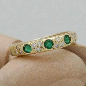 Ring Bandring ca. 0,12ct W-si Brillant + ca. 0,15ct Smaragd in 750/18K Gelbgold - Bild 1 von 5