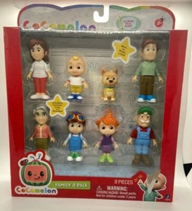 Cocomelon Family Figure Set Confezione 8 JJ Bingo Mamma Papà Nonna Nonno YoYo TomTom - Foto 1 di 3