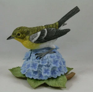 Estatuilla de porcelana fina de pájaro Vireo de garganta amarilla Lenox - Imagen 1 de 8