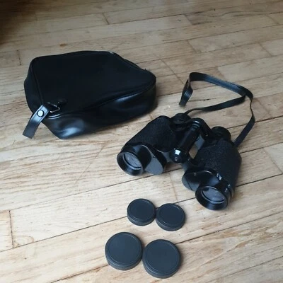 Pair of Prismatic Super Mint Look Binoculars 8 X 30 Binoculars Binoculars - Image 1 of 4