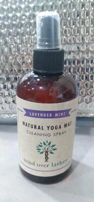 Spray limpiador de esterilla de yoga natural lavanda menta 8 oz Foto 1 de 2