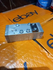 NORGREN ISO SUB BASE VALVE UQM/22152/122/16 BRAND NEW STOCK WRAPPED/SEALED - Imagen 1 de 9