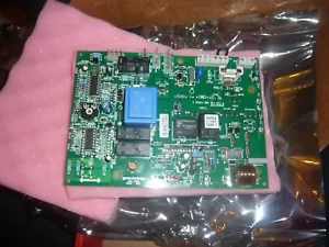 Placa de control Worcester 24 SBi / SBi 15 PCB 87161463280 nueva en caja GC E26-699 - Imagen 1 de 2