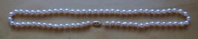 VTG ESTATE GENUINE WHITE PEARL STRAND NECKLACE w/ 14K YELLOW GOLD CLASP 18" - Image 1 of 3