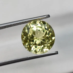 Ceylon Yellow Sapphire: Round Cut Loose Gemstone Round Brilliant Cut 10 MM - Picture 1 of 10