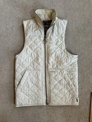 Chaleco calentador acolchado Barbour Flyweight pequeño para mujer Foto 1 de 4