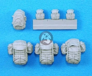 Legend 1/35 Modern US Army Backpack Set II (4 of each) [Figure Accessory] LF12A9 - Picture 1 of 1