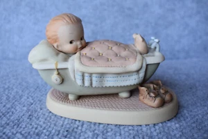 Enesco Memories of Yesterday I'm As Comfy As Can Be 525480 Free Shipping EUC - Picture 1 of 6