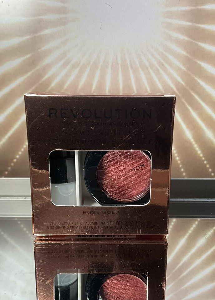 Makeup Revolution ~ Flawless Foils Eye Foil ~ Shade Rose Gold - Image 1 of 1
