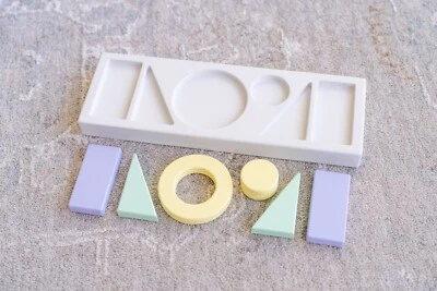 Wooden Montessori Shape Sorting Puzzle for Toddlers | Educational Color Matching - Image 1 of 4