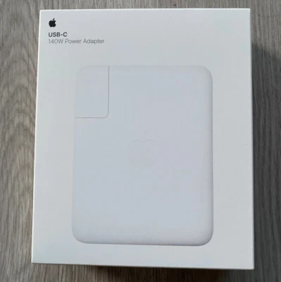 Apple USB-C 140W Power Adapter original - Bild 1 von 2