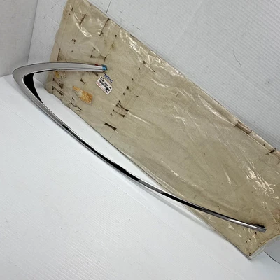 NUEVO 2013-2018 LEXUS ES350 300h moldura puerta trasera izquierda 75708-33050 OEM Foto 1 de 4