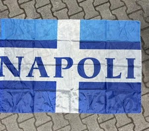 Bandiera napoli 150x100cm con logo e sfondo a scacchi - CON ASOLA PER ASTA - Foto 1 di 1