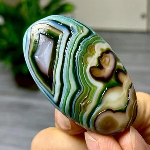 47G Natural Gobi Thousand Eyed Agate tumble palmstone Shape Reiki Chakra Healing - Picture 1 of 22