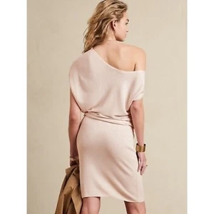 Nuevo con etiquetas Vestido Suéter Banana Republic Marfil Acanalado Hombro Descubierto Talla Grande - Imagen 1 de 6