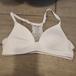 Sujetador Maidenform 32A Blanco Inalámbrico Forrado Pull Over - Imagen 1 de 3