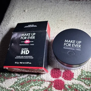 MAKE UP FOR EVER Ultra HD Microfinishing Loose Powder - 0.29 oz - Picture 1 of 4