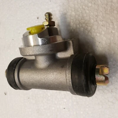 MIDAS WC1618 WHEEL CYLINDER, AUTOZONE AZ33859 - Image 1 of 4