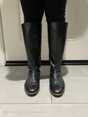 ZARA FLAT LEATHER BLACK BOOTS 40 pre-owned - Image 1 of 4