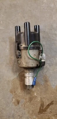 1971 Volkswagen Beetle Distributor - Image 1 of 3