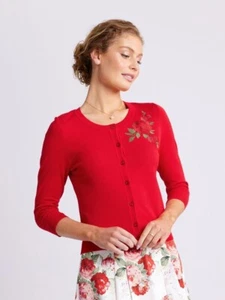 Roses are Red Cardi Review 8 - Picture 1 of 7