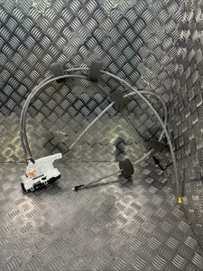 Mercedes Vito W447 2015- Schiebetürriegel Schließmechanismus rechts A4477304000 - Bild 1 von 10